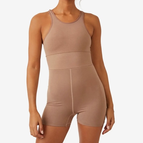 Free People Fp Movement Tan Every Single Time Runsie Size XS/Small Gym Yoga - Picture 1 of 7
